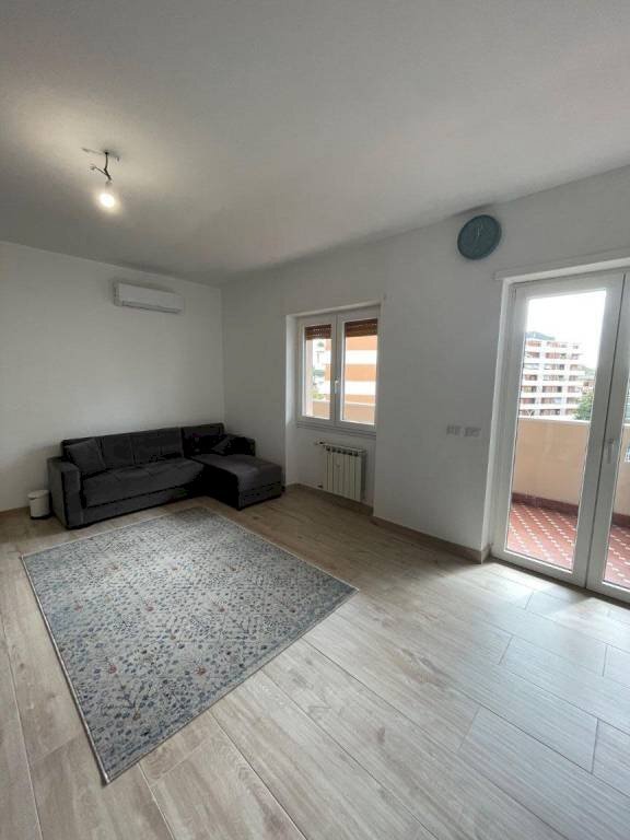 Salone - Trilocale via Marino Ghetaldi, Roma - foto 3