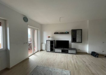 Salone - Trilocale via Marino Ghetaldi, Roma - foto 2