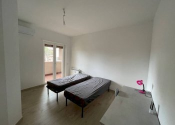 Camera da letto - Trilocale via Marino Ghetaldi, Roma - foto 27