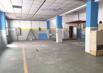 Warehouse Cuneo Giovanni Schiaparelli, Cuneo - photo 1