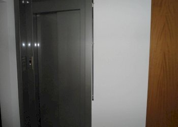 ascensore - Attico via Ferruccio Parri, Bologna (zona Bolognina) - foto 19