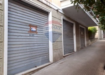 Attività Commerciale via Argentina, 20/22/24 r 
 Pegli, Genova (zona Pegli) - foto 1