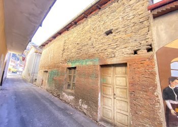 FACCIATA LABORATORIO - Casa semi indipendente Frazione Balma, 66, Roure - foto 34