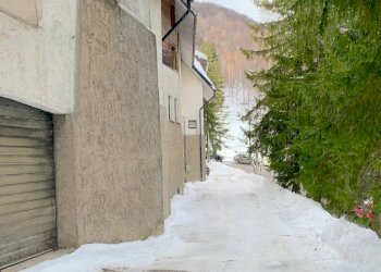 ZONE CIRCOSTANTI - Three-room apartment via del Poggio, Viola - photo 20