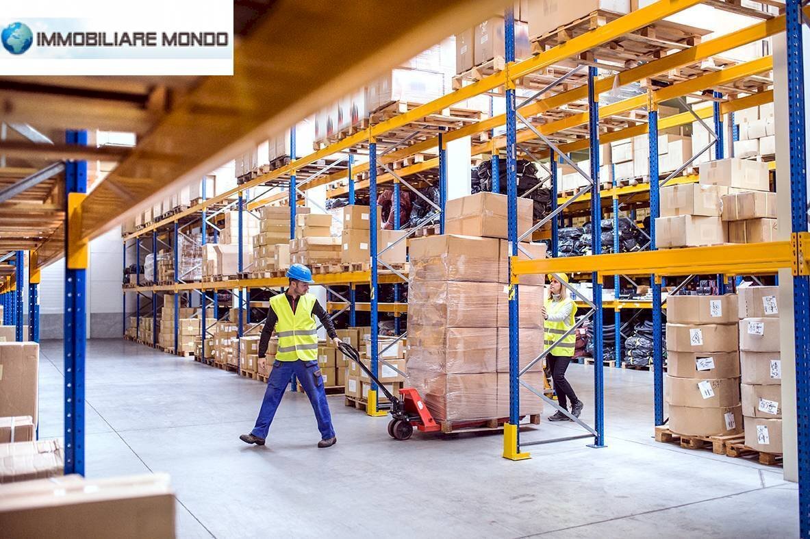 Magazzino Via Giappone, Termoli - foto 1