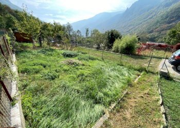 giardino - Casa semi indipendente Frazione Roreto, 121, Roure - foto 30