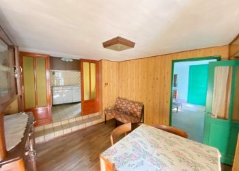 soggiorno - Casa semi indipendente Frazione Roreto, 121, Roure - foto 10