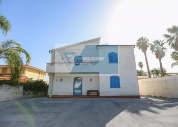 Villa Viale Edoardo Garrone, Melilli - foto 3