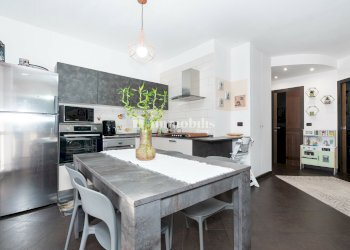 Four-room apartment Torino Via Malone 44, Torino - photo 5