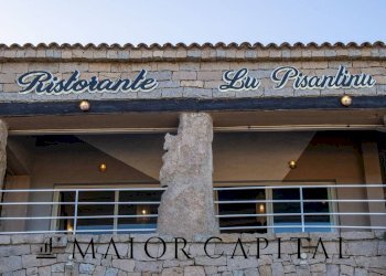 Attività Commerciale Viale Giovanni Maria, Arzachena - foto 1