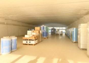 interno locale - Locale Commerciale Via Pian di Rota, Livorno - foto 15