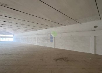 INTERNO - Commercial Premises Via Pian di Rota, Livorno - photo 17