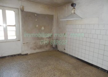 Casa indipendente Savona (zona Santuario) - foto 14