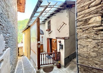 Semi-detached house borgata Ciaberso, Massello - photo 28