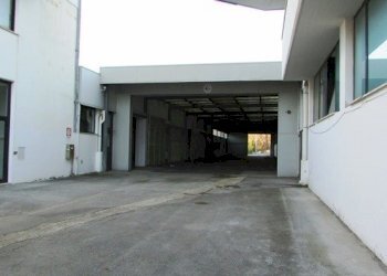 IMG_8398.JPG - Capannone Via Leonardo Da Vinci, San Benedetto del Tronto - foto 15