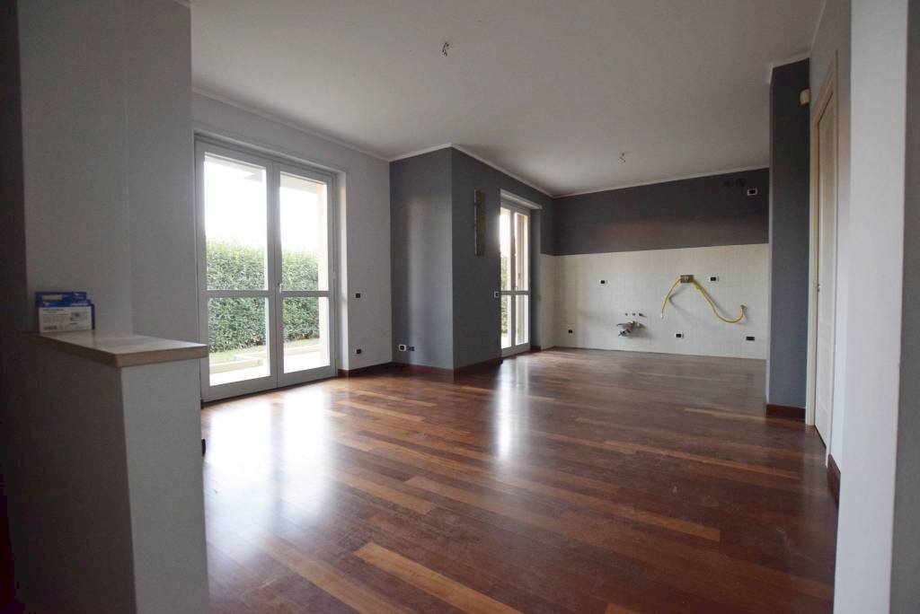 Stanza non arredata - Quadrilocale via Giacomo Leopardi, Mondovì - foto 2