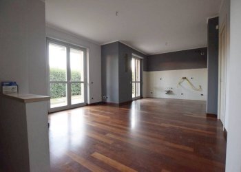 Stanza non arredata - Quadrilocale via Giacomo Leopardi, Mondovì - foto 2