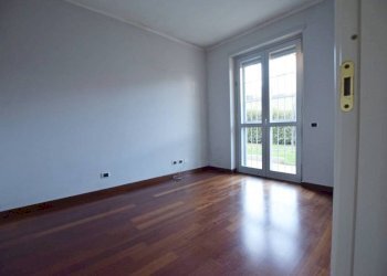 Stanza non arredata - Quadrilocale via Giacomo Leopardi, Mondovì - foto 6