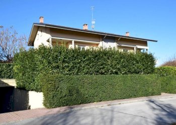 Facciata - Quadrilocale via Giacomo Leopardi, Mondovì - foto 20