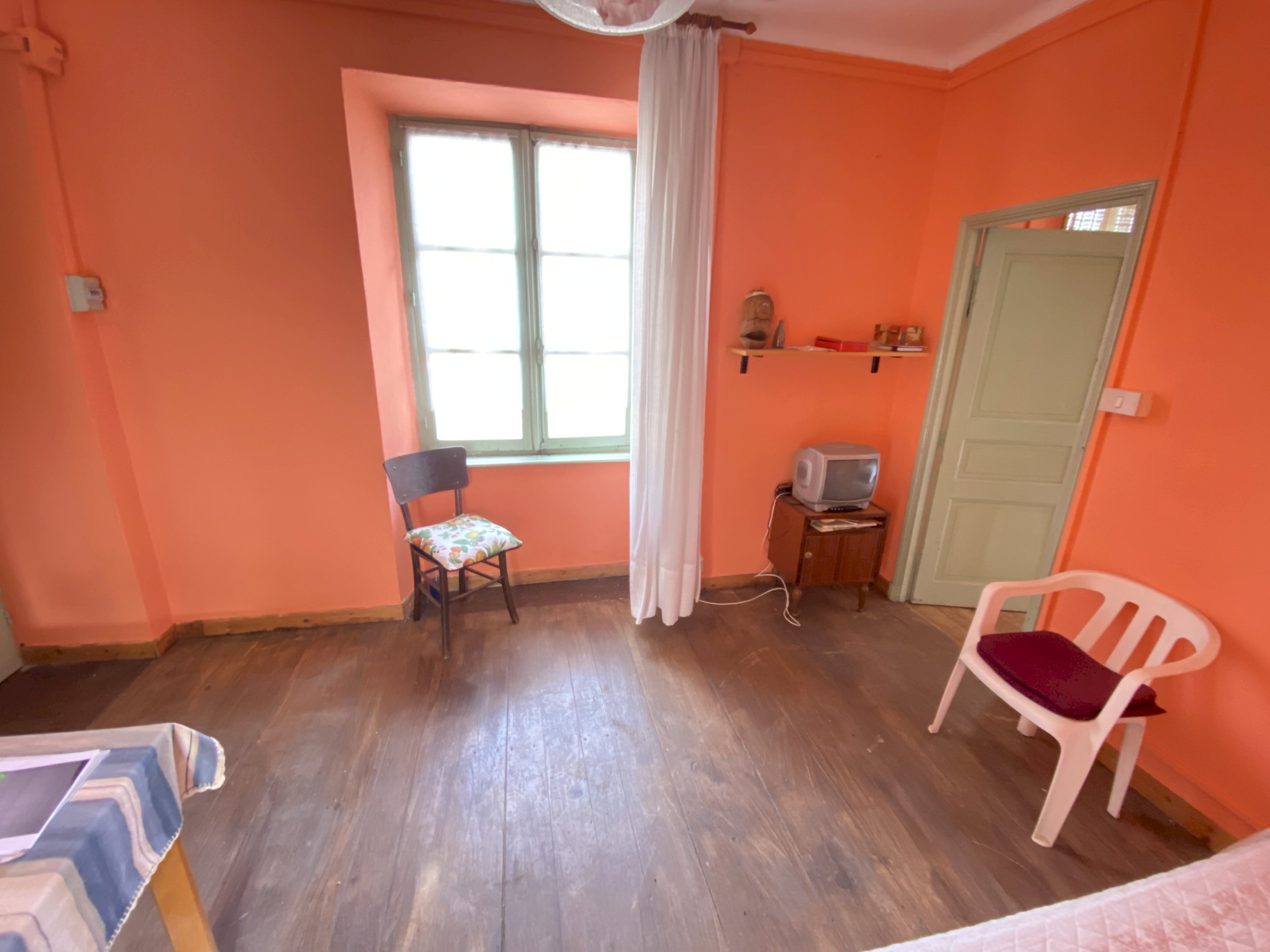 soggiorno - Three-room apartment Frazione Roreto, 68, Roure - photo 3