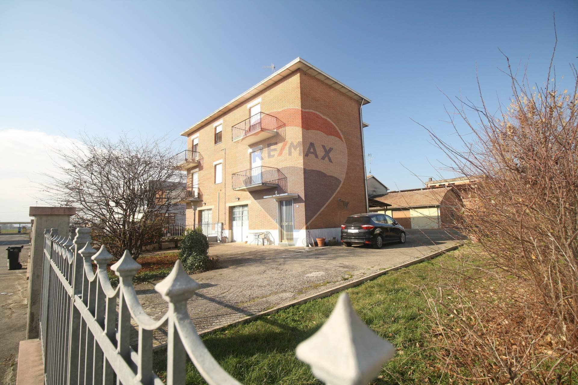 Semi-detached house Via Tommaso Edison, 3/A 
 Calerno, Sant'Ilario d'Enza - photo 1