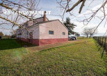 Rustico via IV novembre, Codigoro - foto 4