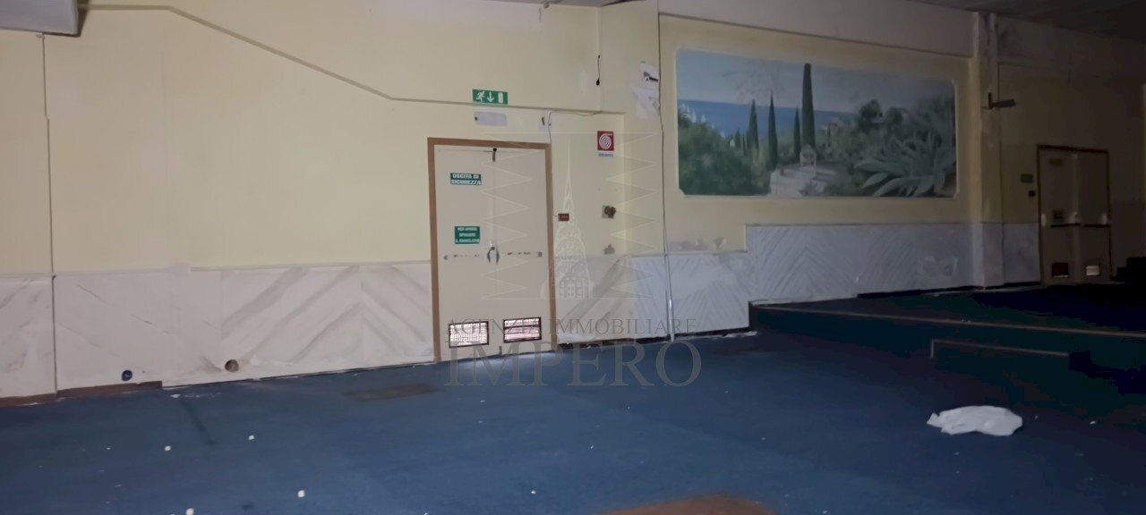 Locale Commerciale Via Filippo Turati, Ventimiglia - foto 3