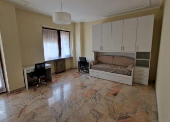 Three-room apartment Via Bardonecchia, Torino - photo 13