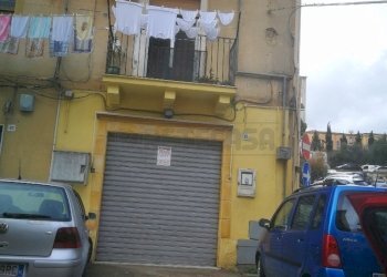 IMG_20230125_130258 (768x1024).jpg - Locale Commerciale VIA SALVATI 41, Caltanissetta - foto 6