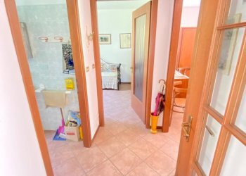 DISIMPEGNO - Villa a Schiera frazione CASTEL DEL BOSCO, 12, Roure - foto 7