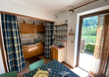 CUCINA-SOGGIORNO - Villa a Schiera frazione CASTEL DEL BOSCO, 12, Roure - foto 4