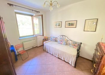 CAMERA 2 - Villa a Schiera frazione CASTEL DEL BOSCO, 12, Roure - foto 9