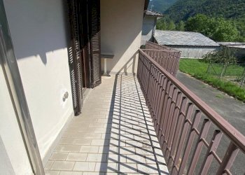 BALCONE - Villa a Schiera frazione CASTEL DEL BOSCO, 12, Roure - foto 16