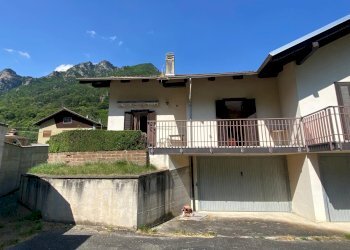 FACCIATA RETRO - Villa a Schiera frazione CASTEL DEL BOSCO, 12, Roure - foto 22