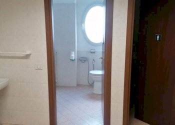 bagno - Ufficio corso Teresio Borsalino, 17, Alessandria - foto 29