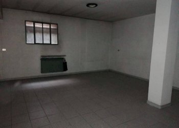 seminterrato - Negozio via dei Guasco, 71, Alessandria - foto 10