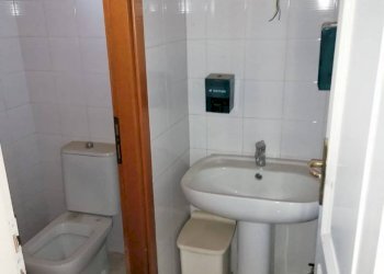 bagno - Negozio via dei Guasco, 71, Alessandria - foto 13