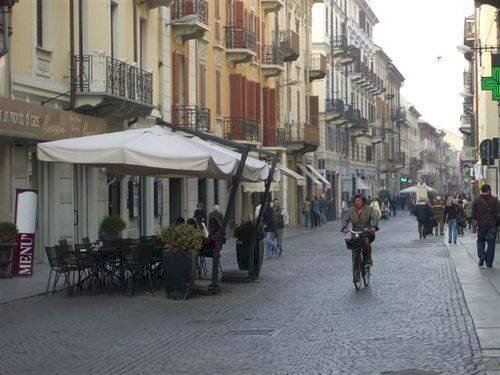 croma - Shop corso Roma, Alessandria - photo 1