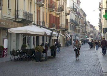 croma - Negozio corso Roma, Alessandria - foto 1