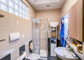 bagno - Appartamento Via Saverio Altamura 14, Napoli (zona Vomero) - foto 19