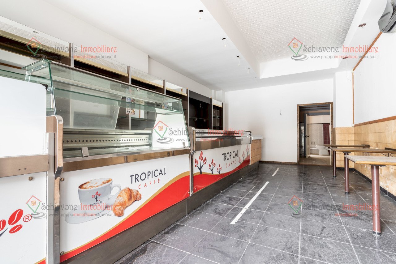 RIC08157.jpg - Commercial Premises Siracusa - photo 2
