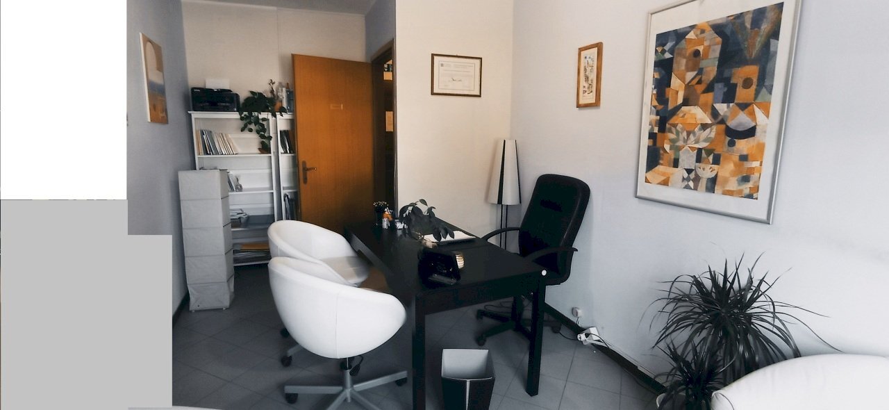 1653123823306.jpg - Ufficio Viale Puccini, Lucca - foto 3