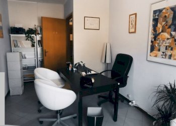 1653123823306.jpg - Ufficio Viale Puccini, Lucca - foto 3