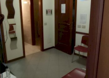 1653123823400.jpg - Ufficio Viale Puccini, Lucca - foto 19