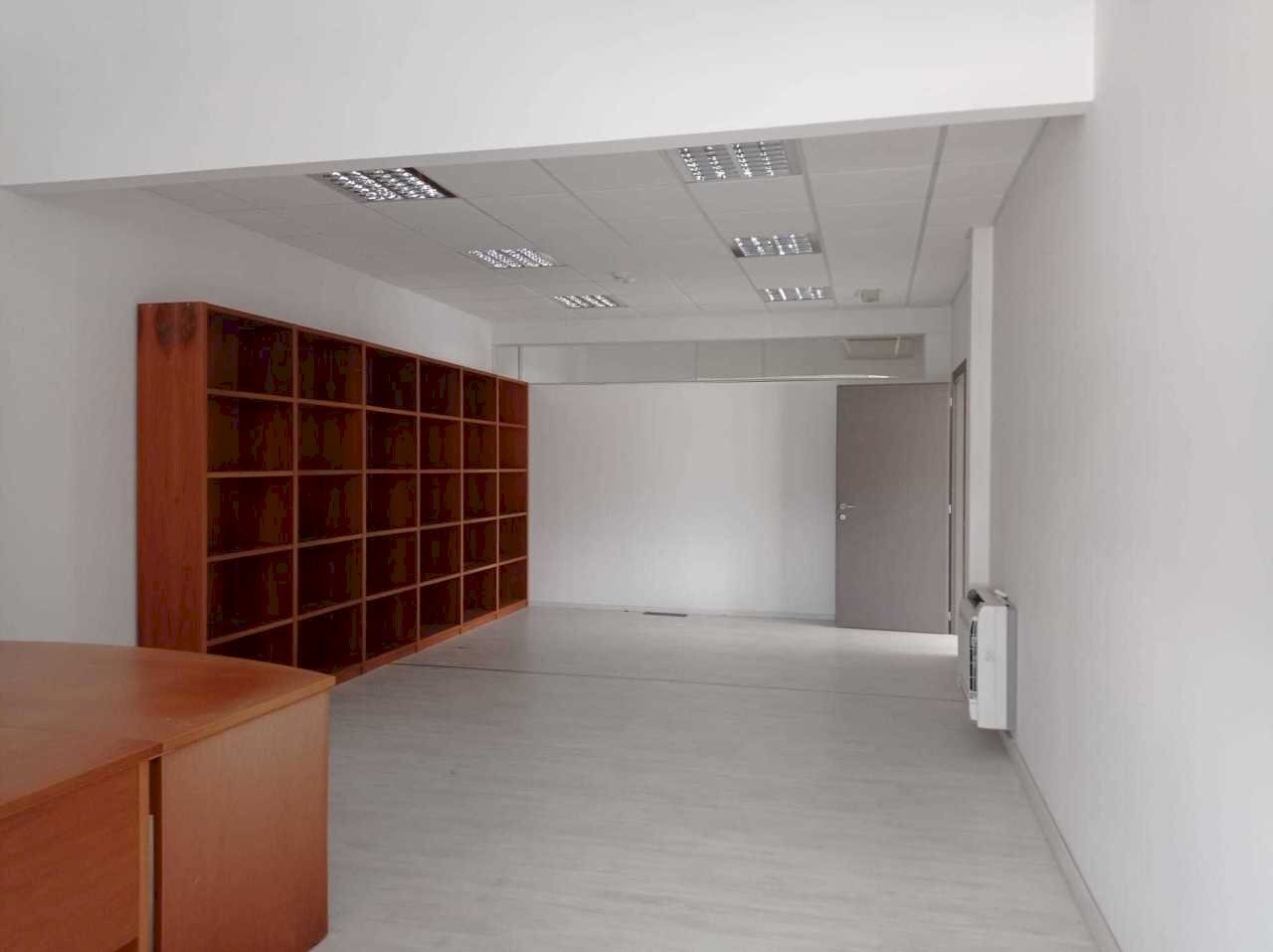 WhatsApp Image 2022-04-06 at 16.10.30.jpeg - Office Sarzana - photo 3