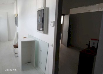 WhatsApp Image 2025-10-21 at 15.11.01(1).jpeg - Office Sarzana - photo 10