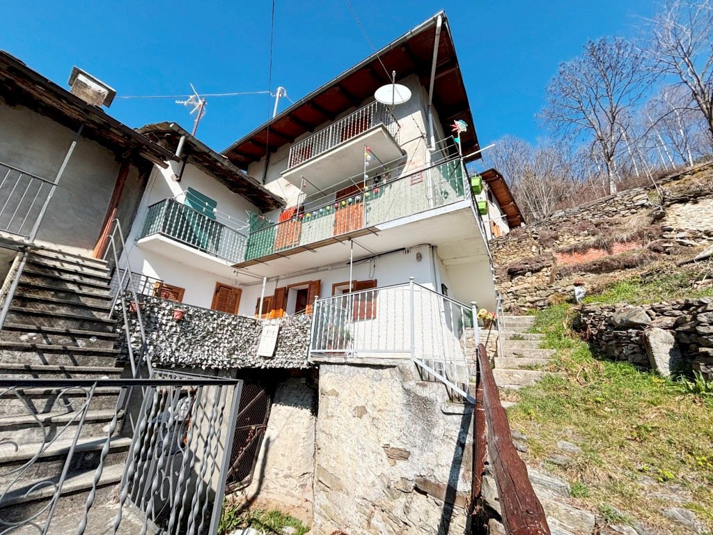 Casa semi indipendente borgata Traverse, 4, Perrero - foto 1