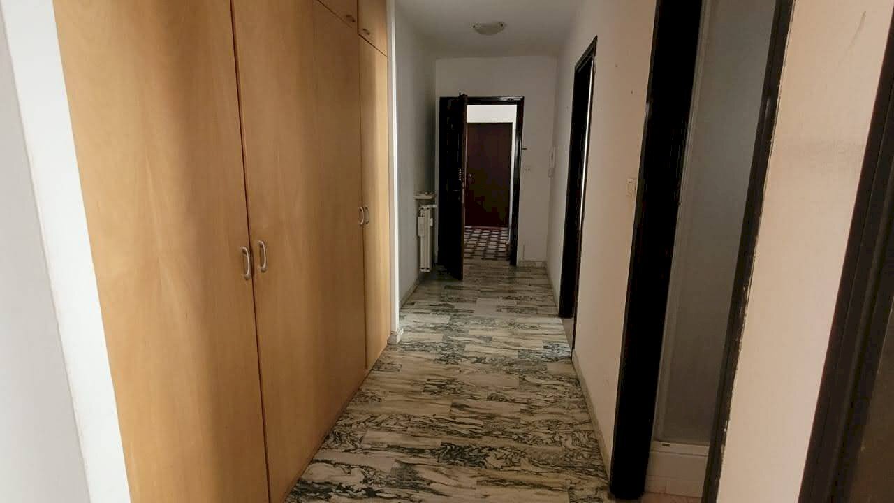 Quadrilocale Via Parigi, Aosta - foto 2