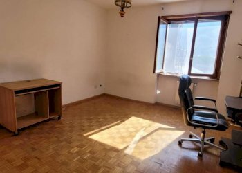 Quadrilocale Via Parigi, Aosta - foto 3