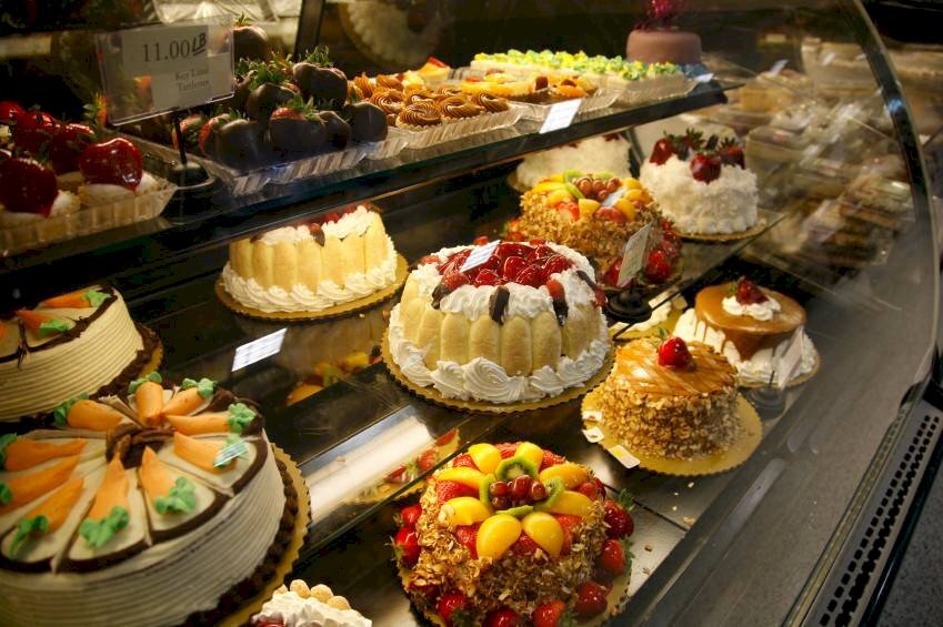 Cafeteria - Cold Bar Torino (neighborhood San Salvario) - photo 3